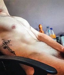 Uncut Straight 24 year old boy William Bromley from UK 59d67df546973.jpeg