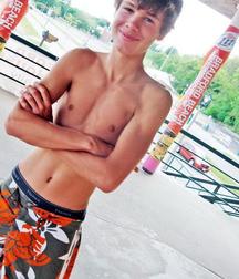 Random acts of hotness 59219afd5d3ab.jpg