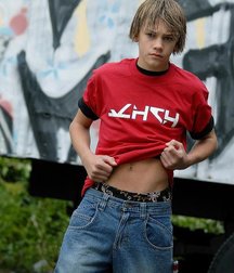 teen sexy  592acb838bf7a.jpg