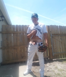 boys round here 5a89912f4d44d.jpg
