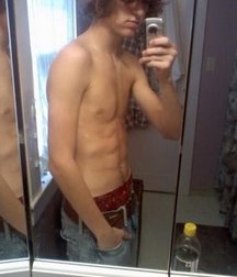boy post pics 5aba4d3b07bbc.jpg