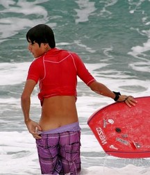 sexy boyz 5b19258c695a1.jpg