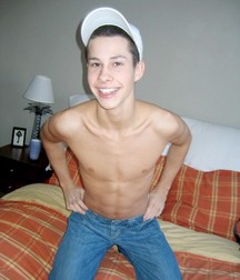 Ralph Wood (Belami) 5b53c23274031.jpg