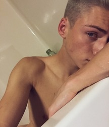 MIX BOYS 19 5bdba9c3d708c.jpg