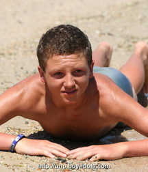 MIX BOYS 19 5bdbaa22eb49d.jpg
