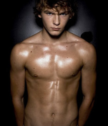 Non Naked 5906616cf35d7.jpg