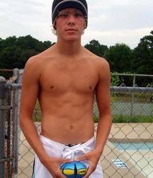 Non Naked 590661754abec.jpg