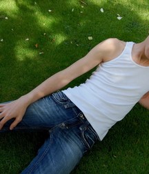 Non Naked 590661870ab36.jpg