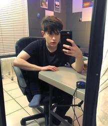 Cute Guys for Me 5c14d4832d43e.jpg