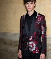 17th Album  573779ffbea3f.jpg