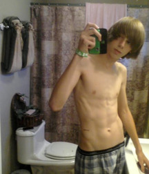 Uploaded by:Squirt 574a7c049a4b8.jpg