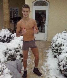 Hot teen boys 5c290885c8523.jpg