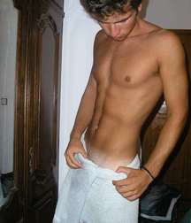 Shirtless Boys 57ba54cb153cf.jpg