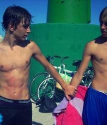Shirtless Boys 57ba54cf9fd40.jpg