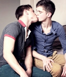 Young Love 587d52306575b.jpg