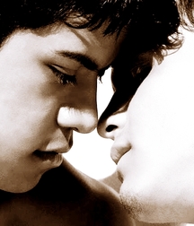 Young Love 587d523af3c4c.jpg