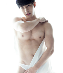 Amazing Thai model - James Dechawat 598538fe5f582.jpg