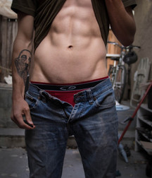 Big Dick US Guy 599056c455495.jpg