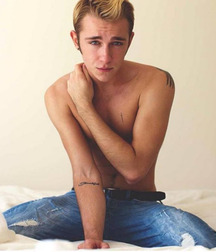 Boys:GayBoytubes 56b1023c5350f.jpg