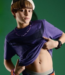 Uploaded by:GayBoytubes 5ae4aa3ad44ac.jpg