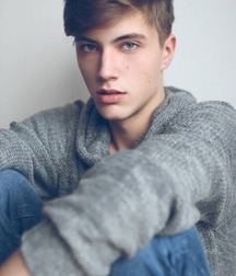 Uploaded by:GayBoytubes 5ae4aa3f0da48.jpg