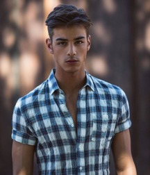 Uploaded by:GayBoytubes 5af22af49e5ce.jpg