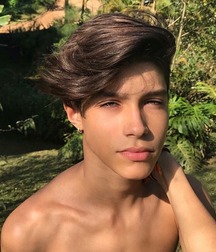Uploaded by:GayBoytubes 5af235022406e.jpg