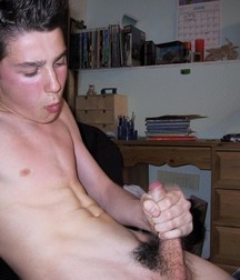 if a Boy is alone 57da500f2b18e.jpg