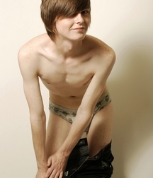 Simon 5934e92c4399c.jpg