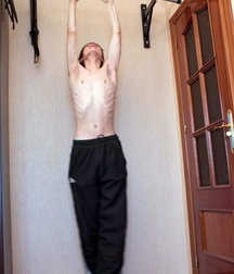 young male poses 59c9c5feddc8e.jpg