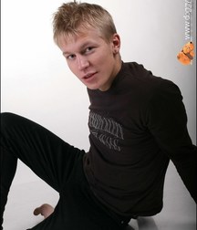 Bamby 5c46a65b11a61.jpg