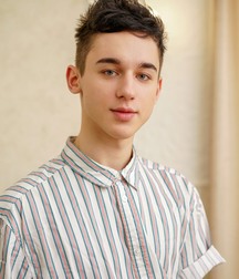 Neighbor boy (to visit) 5d4bc8e8d4deb.jpg