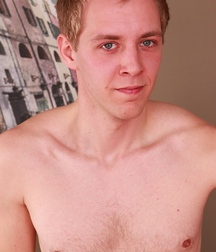 Eric Blond Young Guy Gay Tube 60c6cf3f2afca.jpg