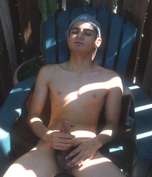 There were some nice guys there.    619c895c3b0a6.jpg