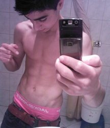 Cute Boys 58380c51eb72e.jpg