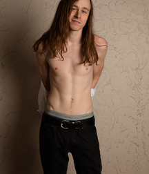 Conor Coxxx 58f38a7a6ca7e.jpg