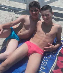 Cute teens and twinks 5e77e7520fe19.jpg