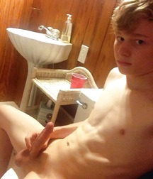 Happy and hard 56fd7f13bc5bd.jpg