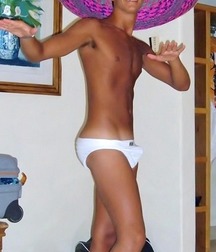 Undies in and out 2 56fee06da55f5.jpg
