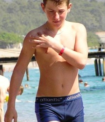 Nice in undies 57169446053dd.jpg