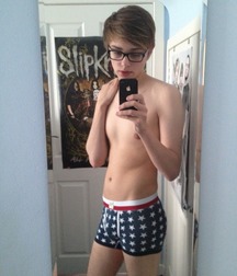 More nice in undies 571b4b5a89699.jpg