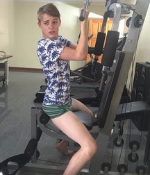 More nice in undies 571b4b947a9c1.jpg