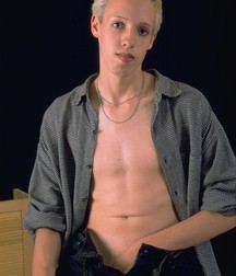 Blond Twink Austin 590fe469a5f4f.jpg