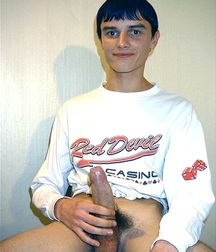 Kid  5cea9edd3478c.jpg