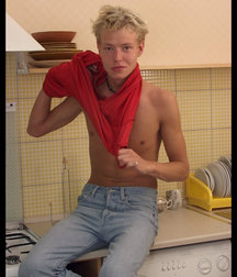 Sexy Russian Blond Chad 5ea333113989a.jpg