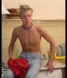 Sexy Russian Blond Chad 5ea33314e1c0b.jpg