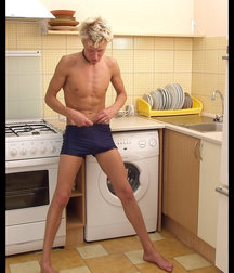 Sexy Russian Blond Chad 5ea333270b7c3.jpg