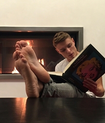 feet 5 59429486eb194.jpg