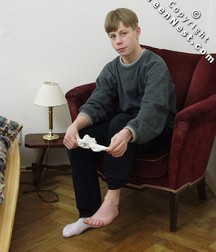 feet 7 598ca4827ab50.jpg