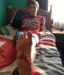 feet 11